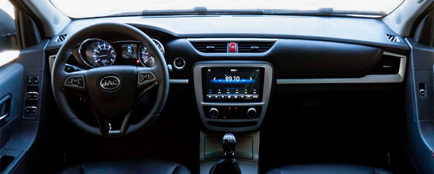 2026-04-21-jac_t8_luxury_galeria_interior_1_871x349px.jpg