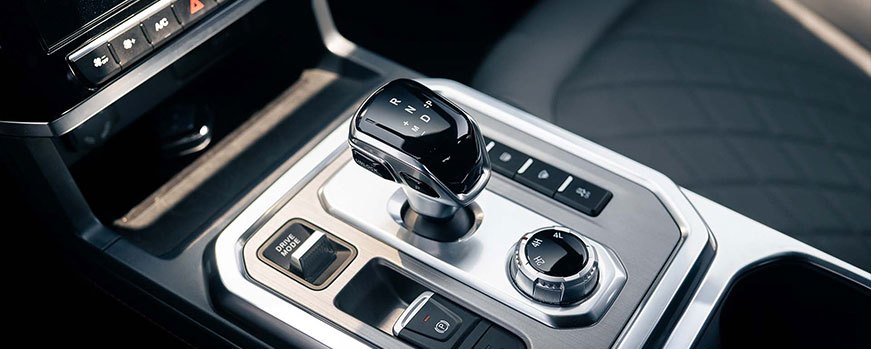 2026-08-11-jac_t9_galeria_interior_2_871x349px.jpg